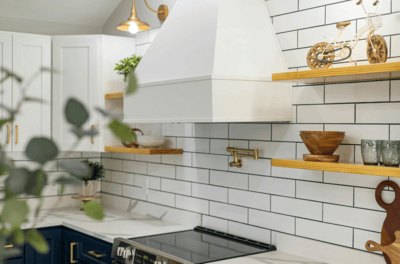 Beautiful Sylvan Lake acreage featuring a modern farmhouse and sweeping views of the Alberta prairies